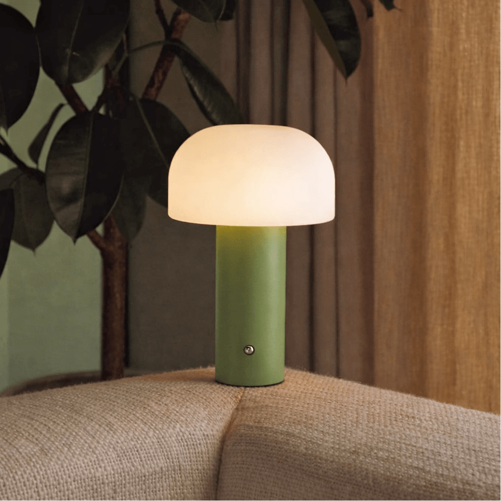 Roto molded Lamp Verde